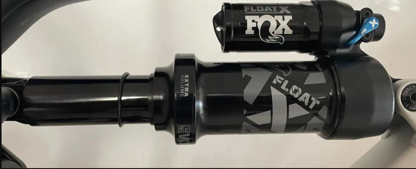 1. Vand Shock Fox Float X