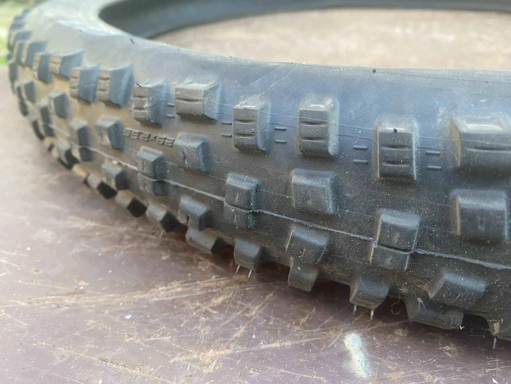 1. Schwalbe Nobby Nic 29x2.35