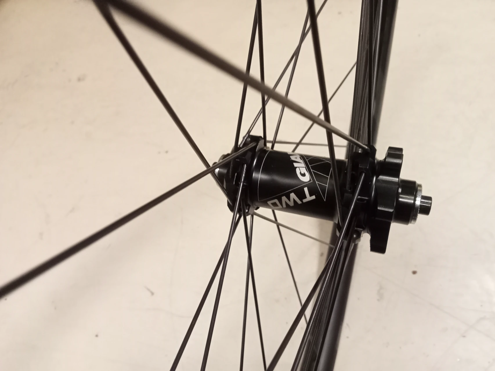 7. Roata fata Giant AM 27.5" 650b