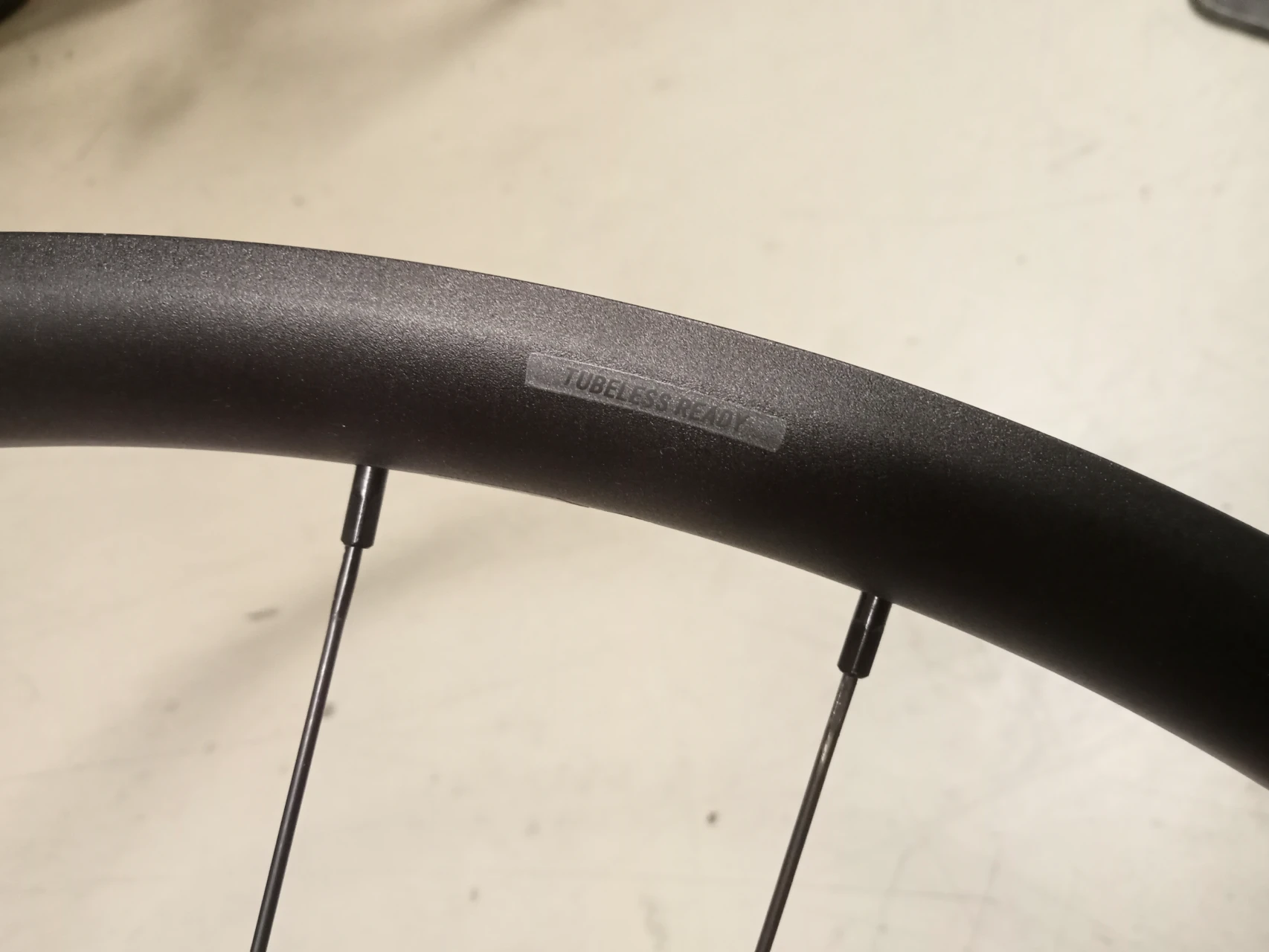4. Roata fata Giant AM 27.5" 650b