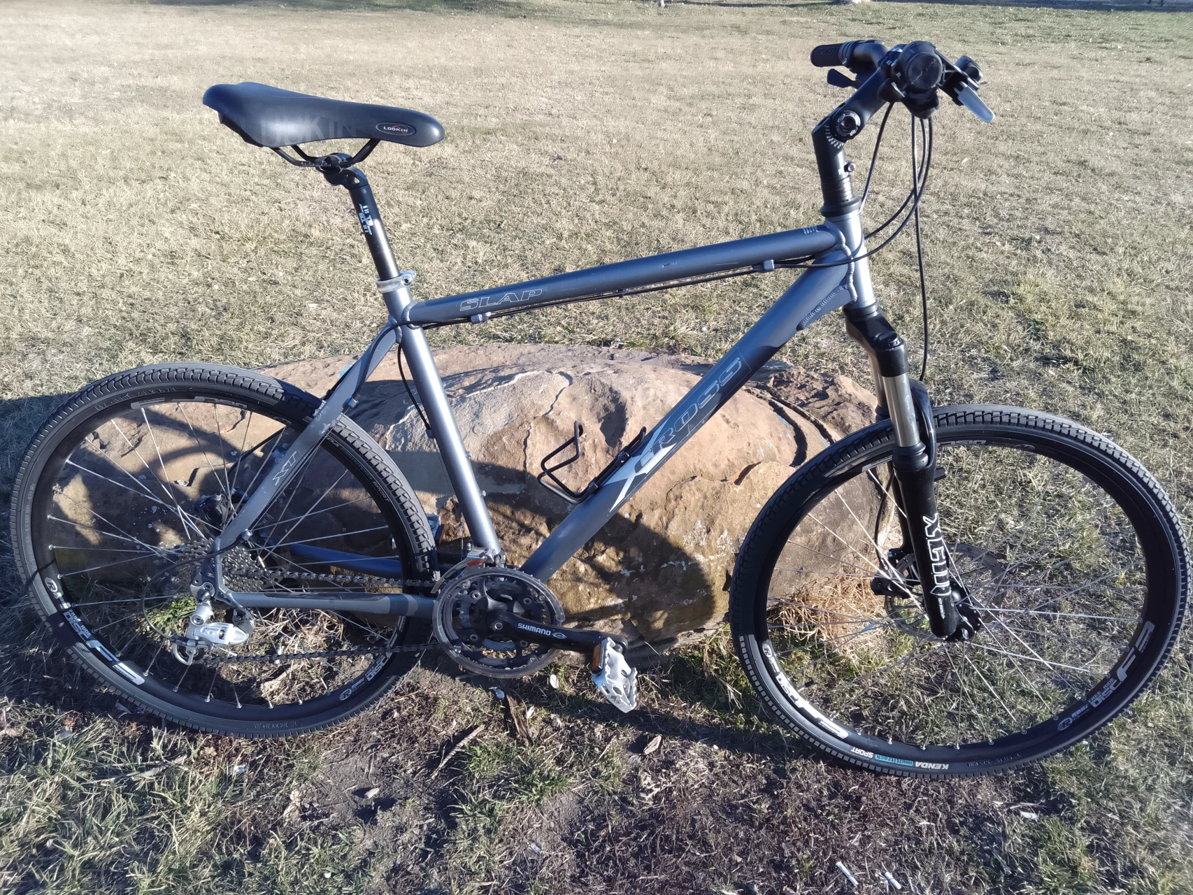 6. Bicicleta MTB 26 Cross Slap