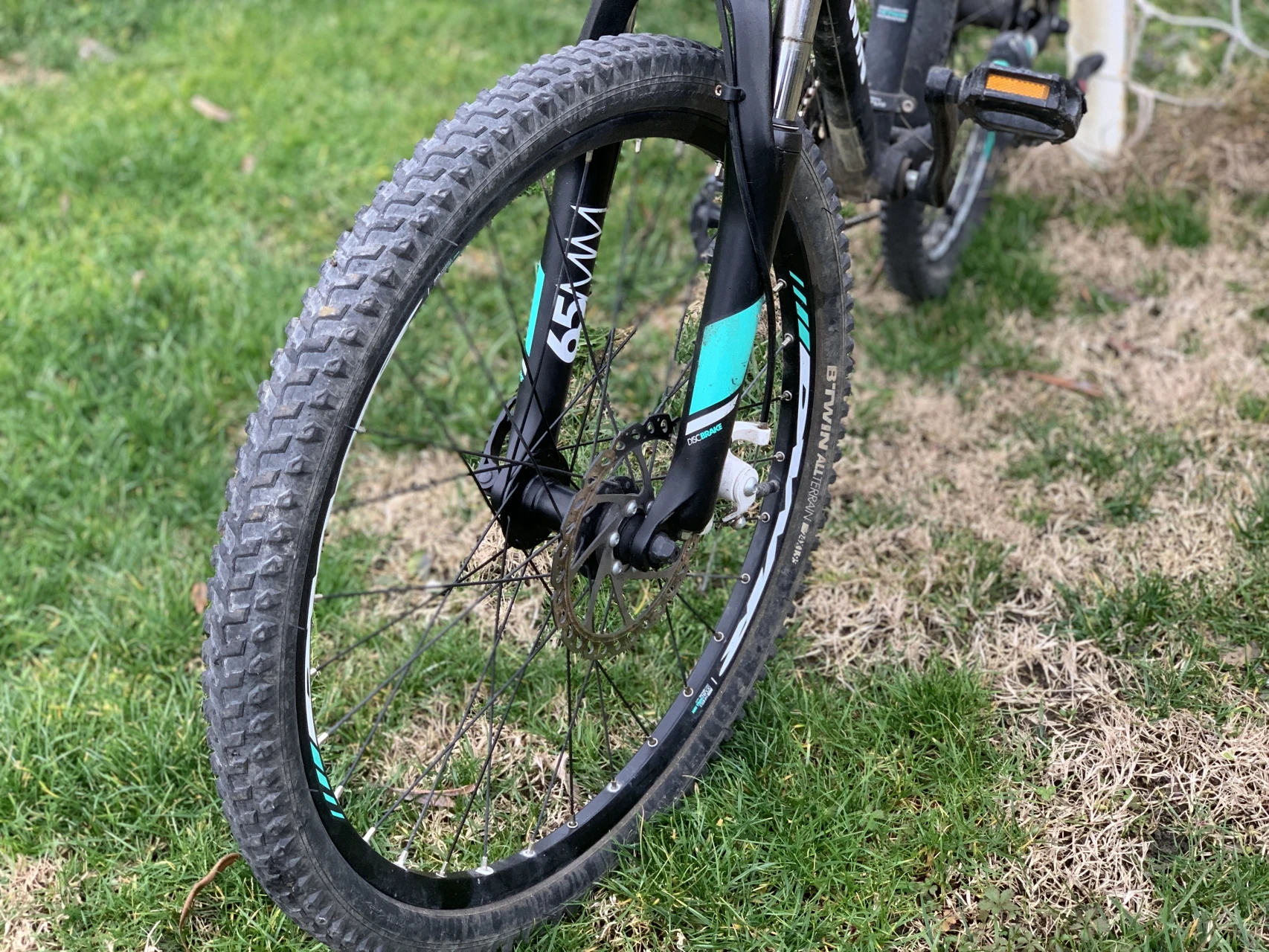 4. Vând bicicletă MTB