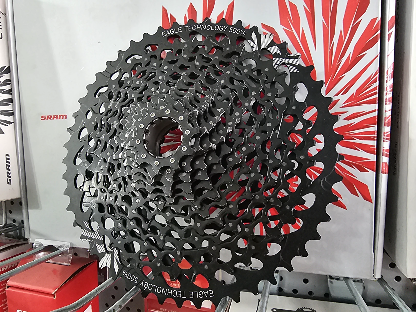 1. Pinioane sram GX eagle-1275 10-50