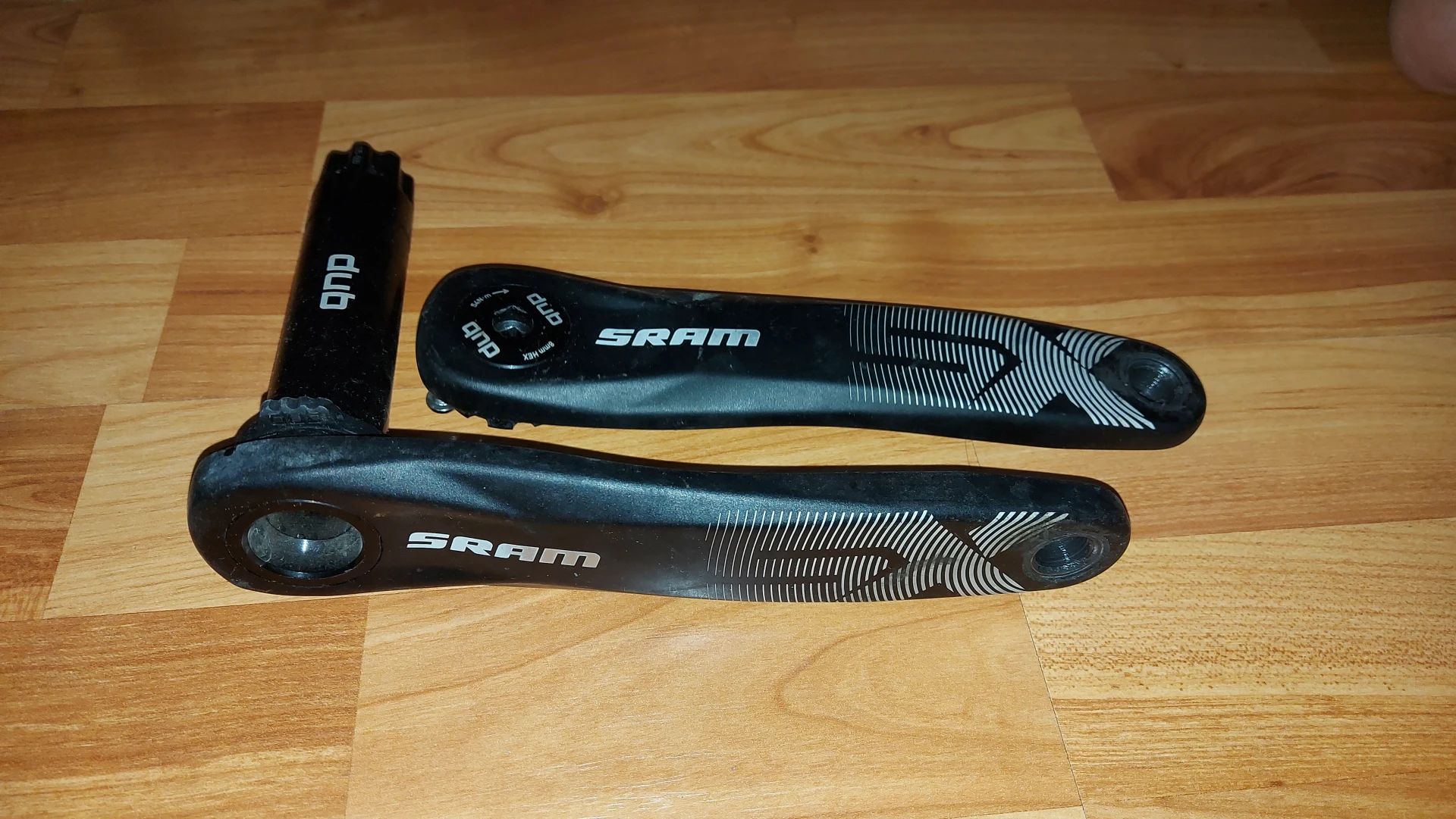 1. Angrenaj Sram SX DUB