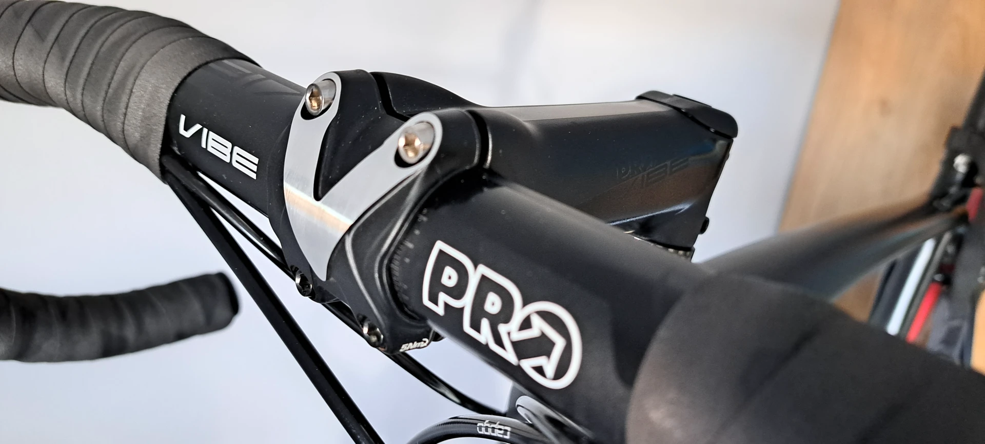 1. Pipa PRO Vibe Di2 110mm