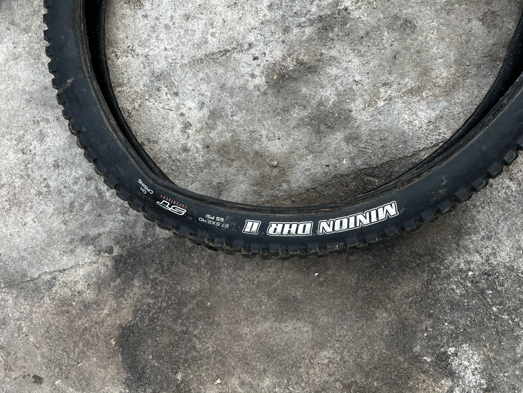 4. Maxxis minion dhr2/dhf 27.5