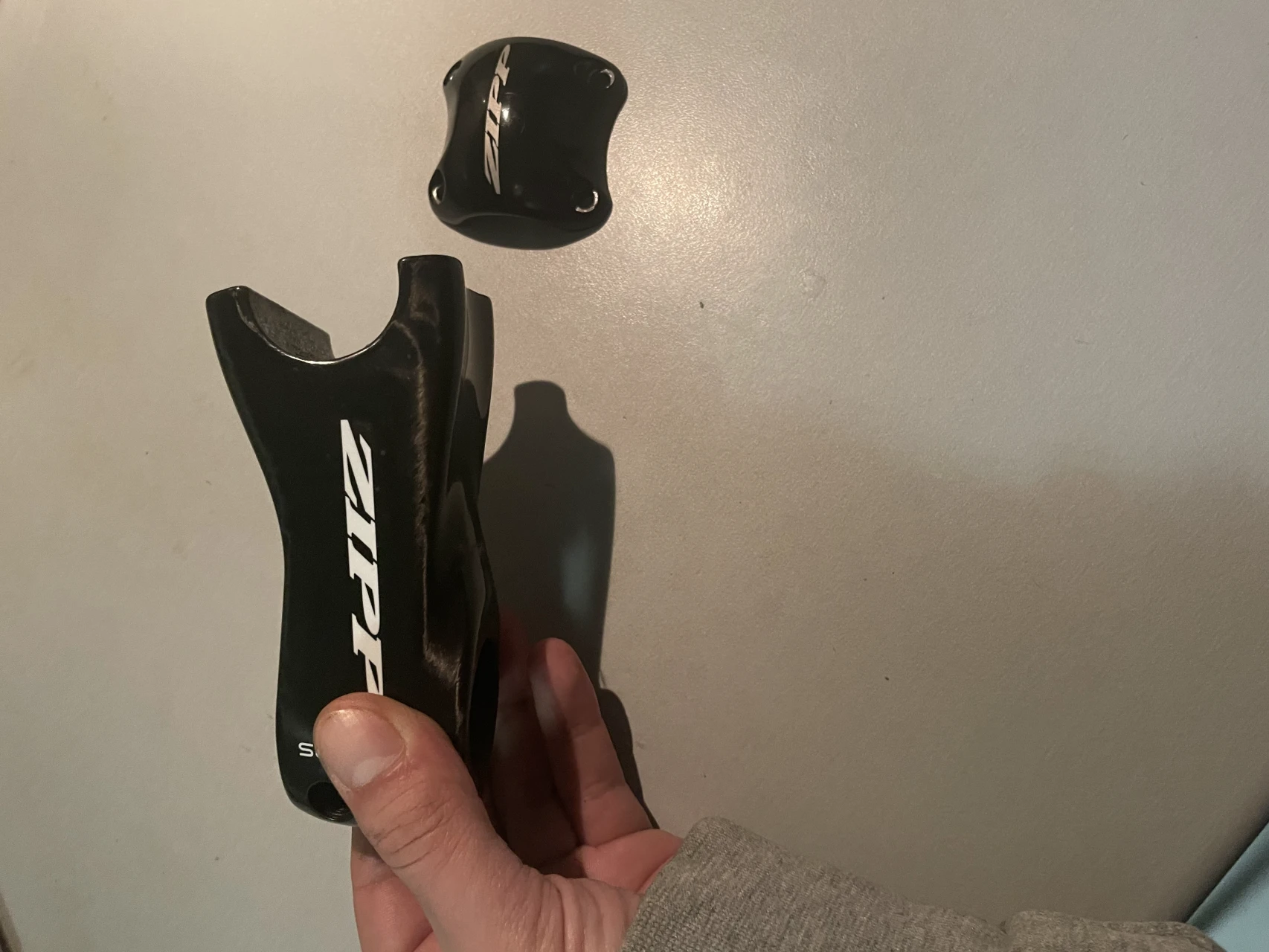 3. Pipa Zipp Sprint Sl carbon 90 mm