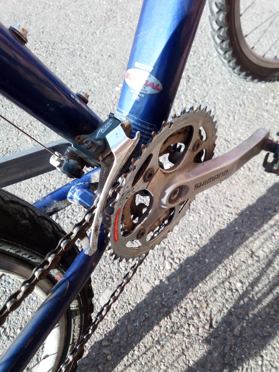 8. Bicicleta Scott Yecora
