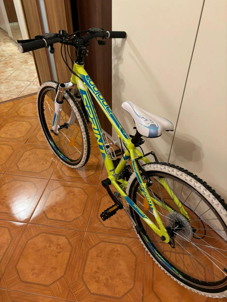 2. Bicicleta Sprint Apolon 24 2017