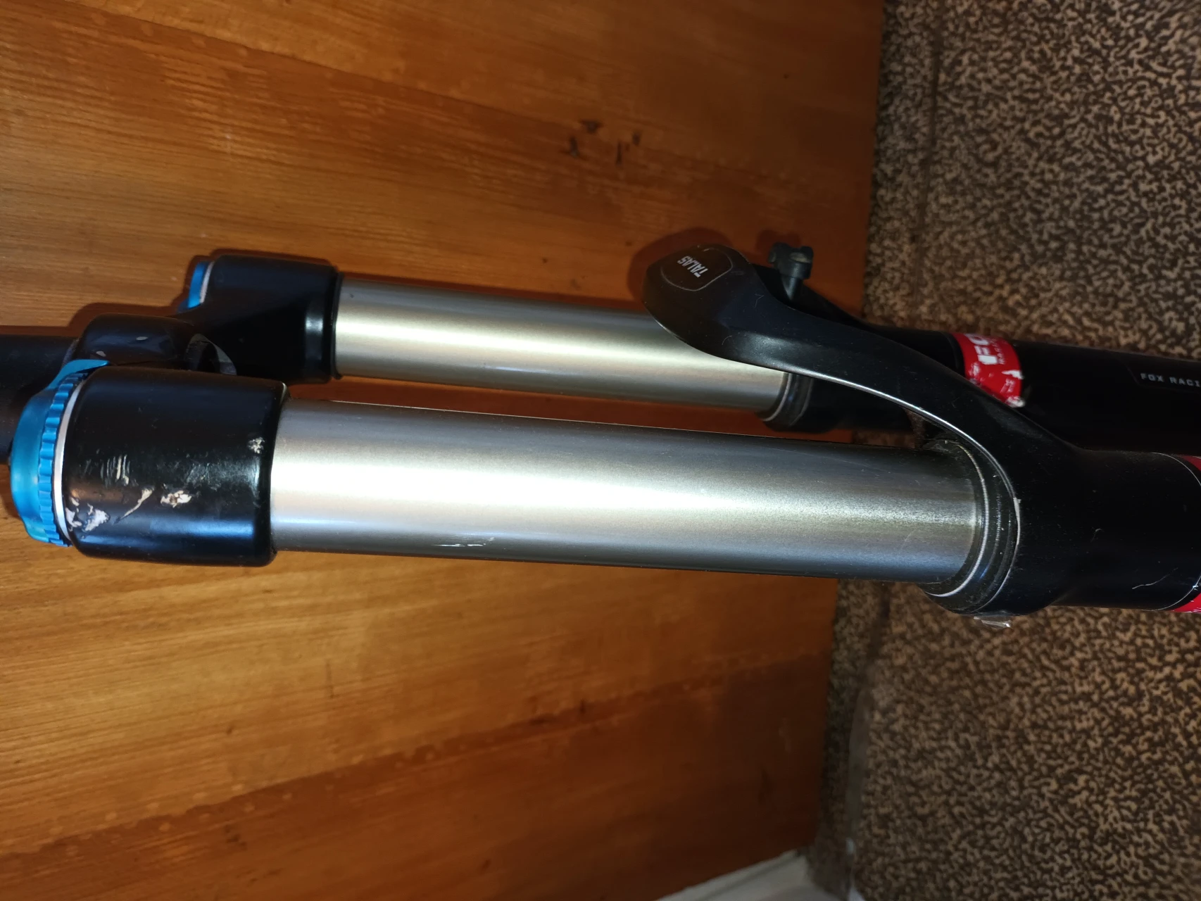 1. Furca Fox Talas 36 RLC 26" cursa 160 DEFECTA