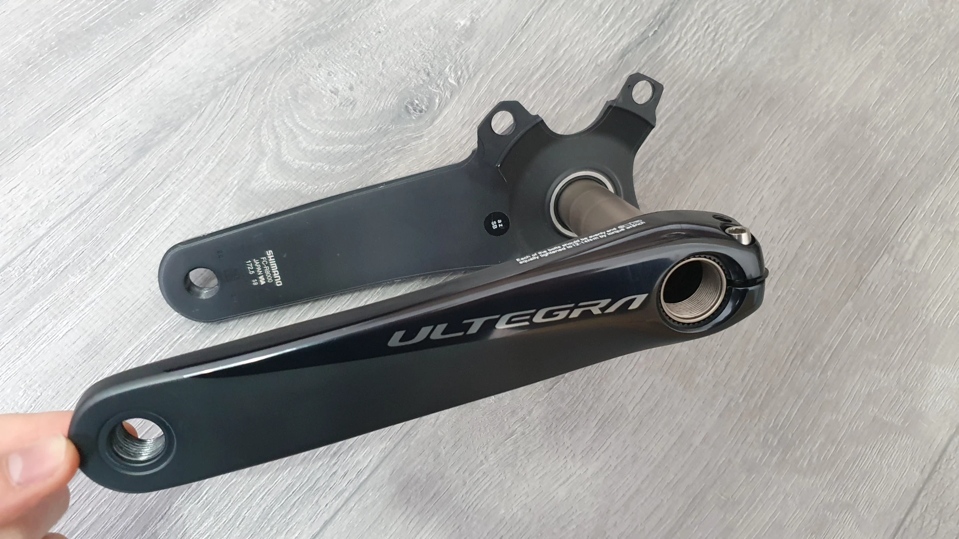 3. Bicicleta Cursiera Carbon Giant TCR Advanced Disc 1 KOM 2021