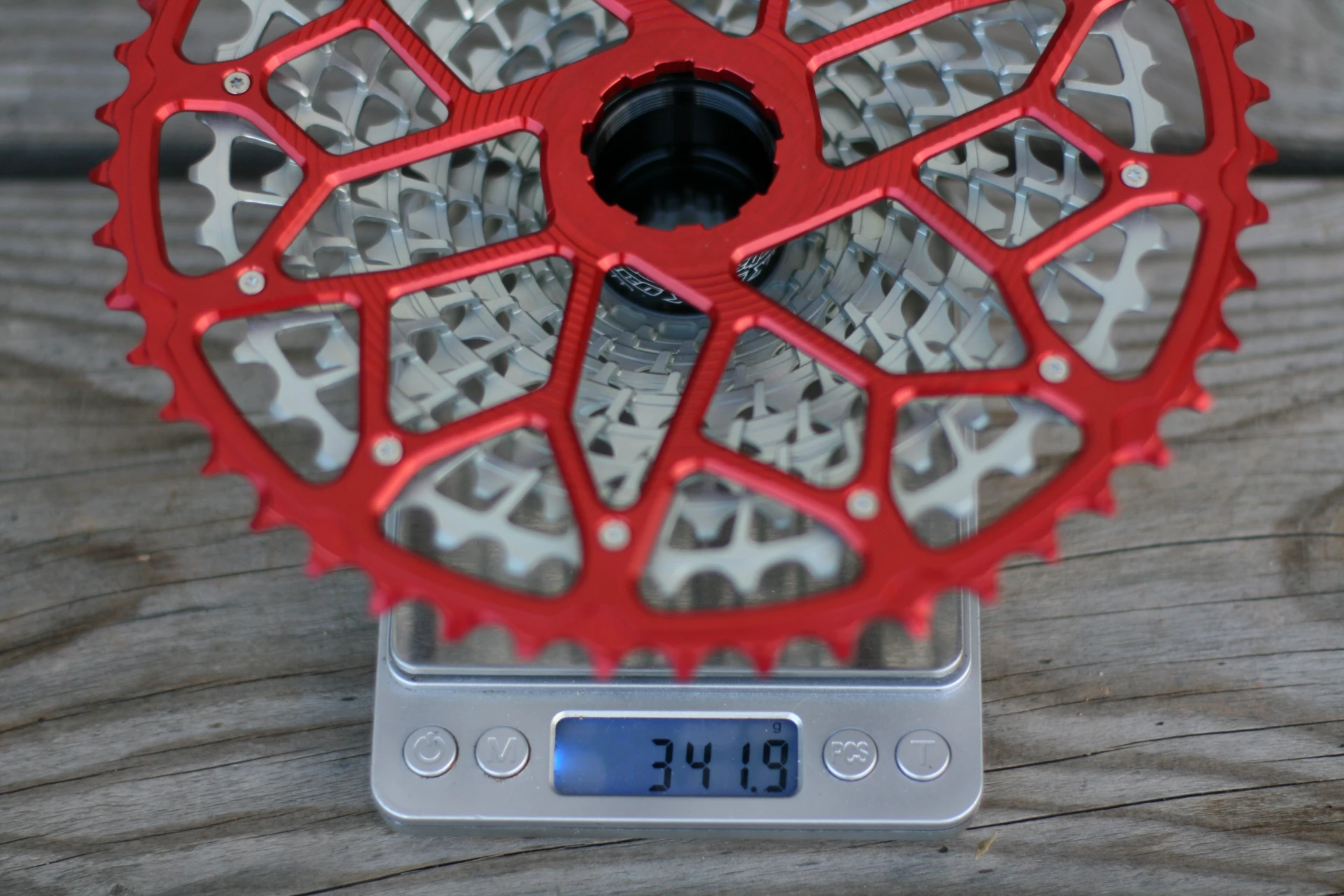 1. Set pinioane Garbaruk - 12 viteze / Sram XD / Rosu 10-52