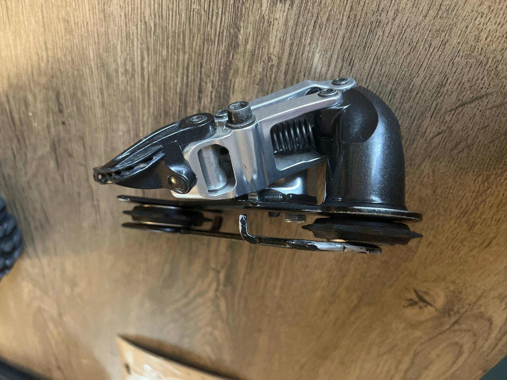 2. Schimbator/ deraior Sram X9
