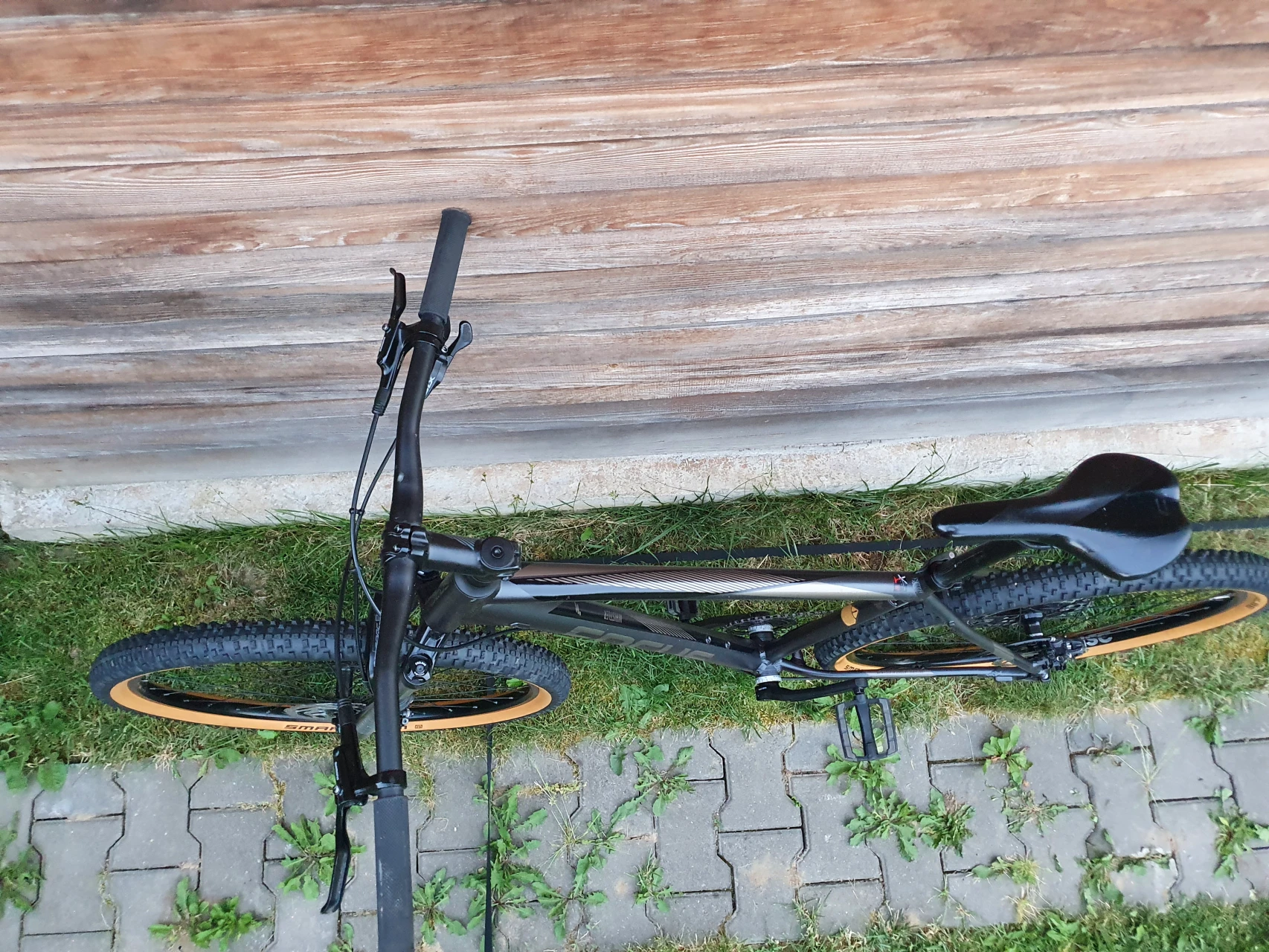 7. FOCUS WHISTLER 29er - Bicicleta Hardtail bike