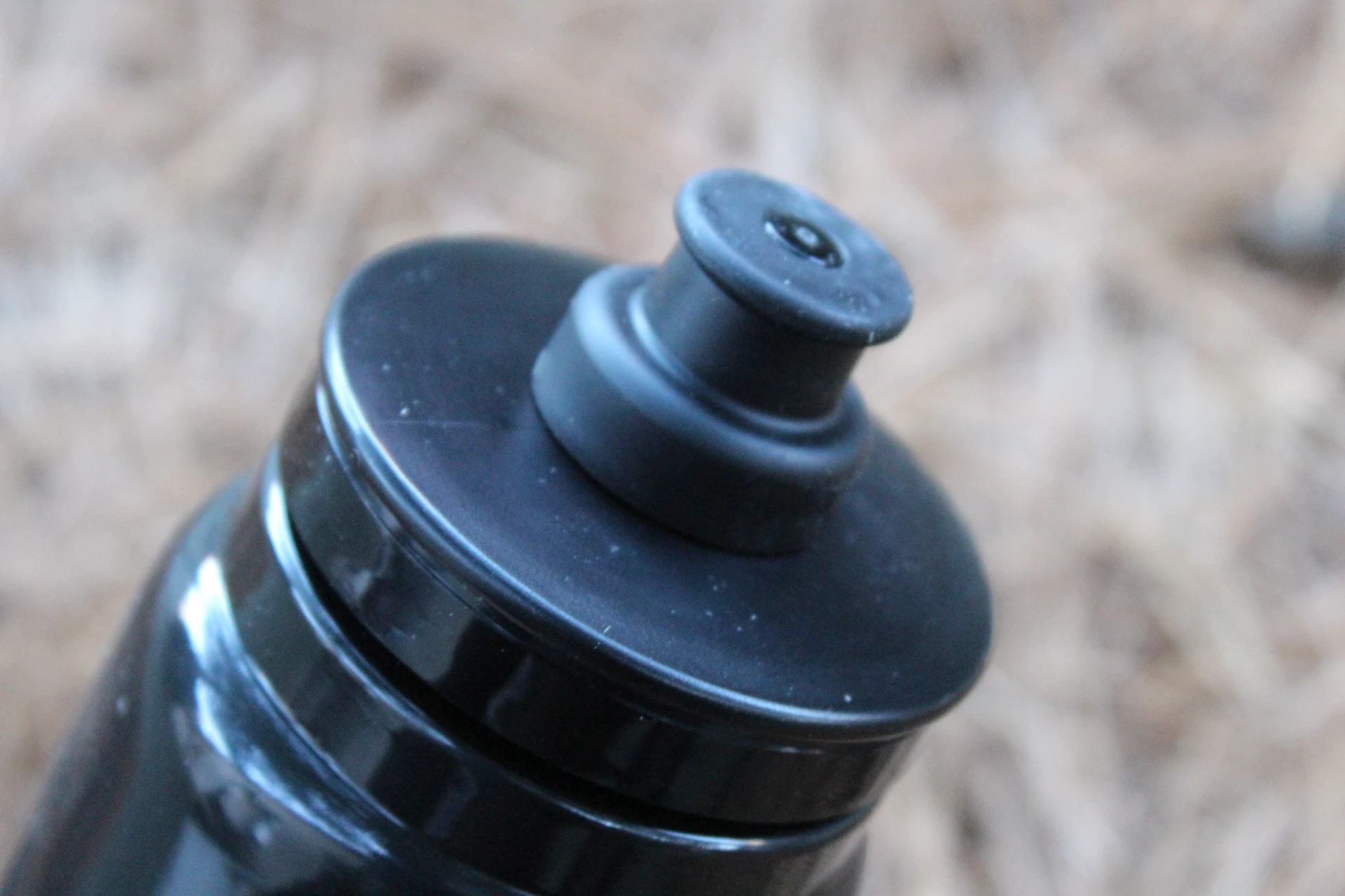 4. Levelnine Elite Fly bidon - 550ml
