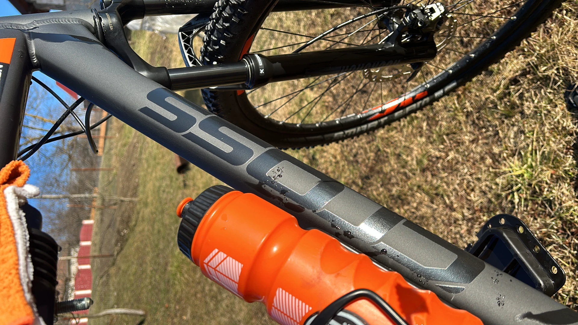 1. CROSS FUSION PRO