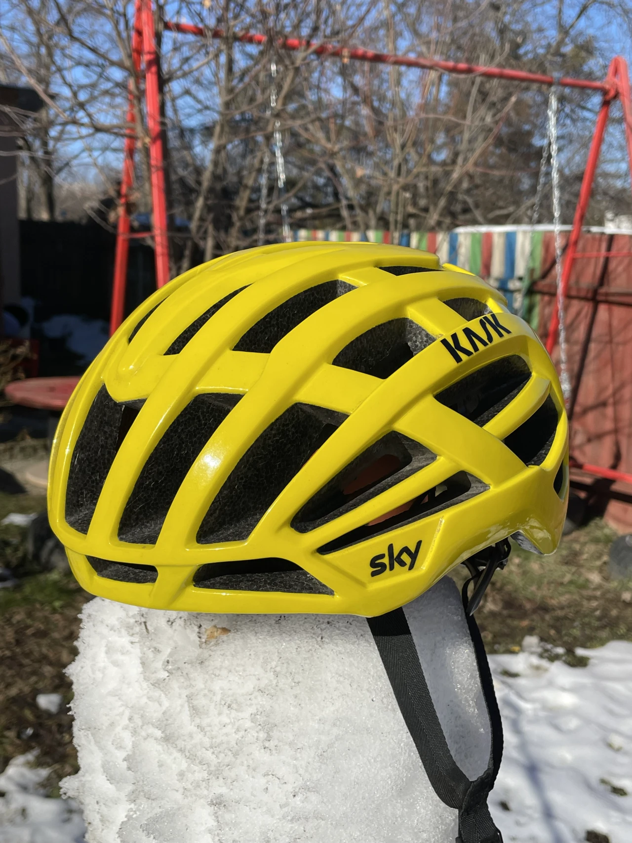 1. Casca Kask -team Sky