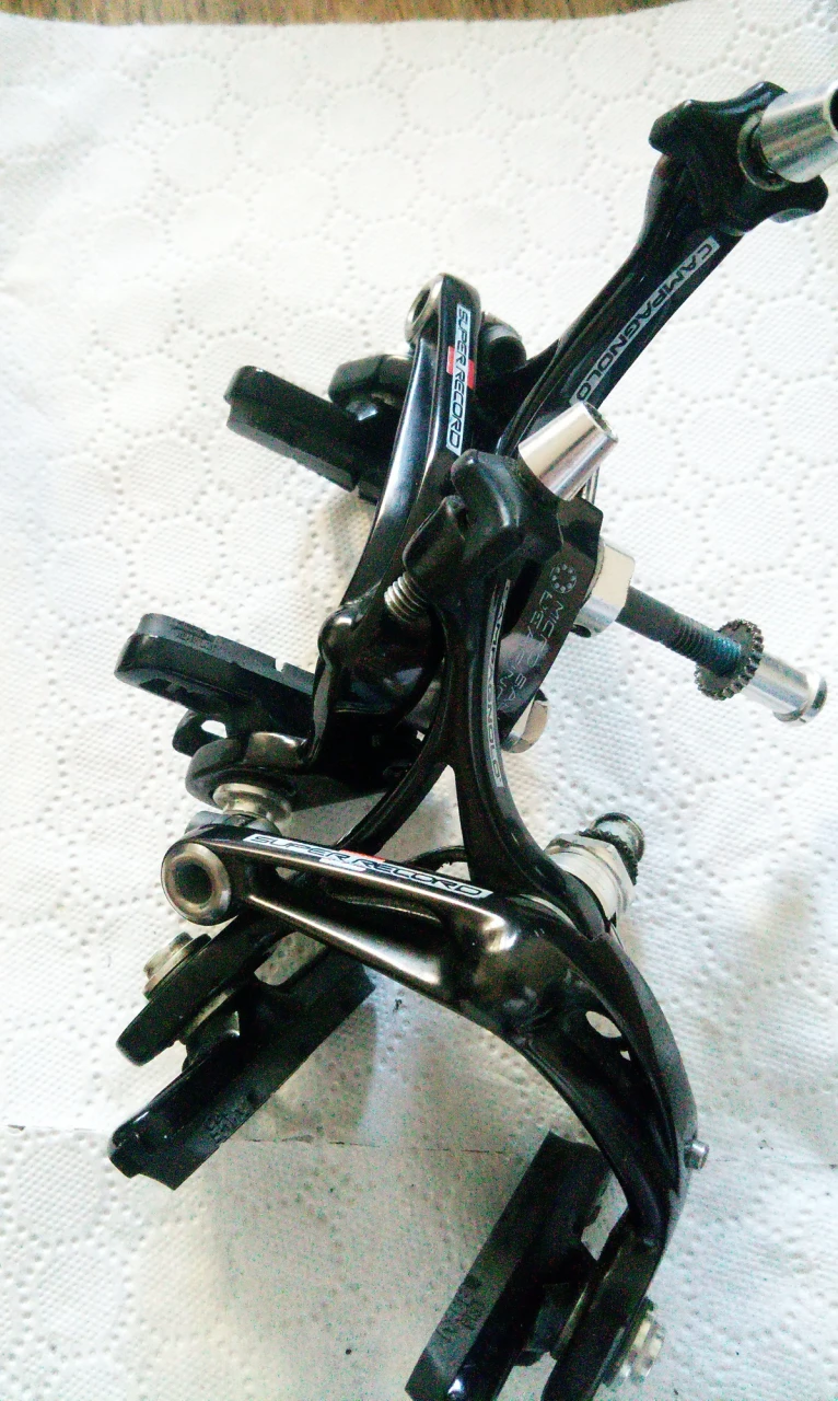 1. Campagnolo Record set frana pe janta, perfecte