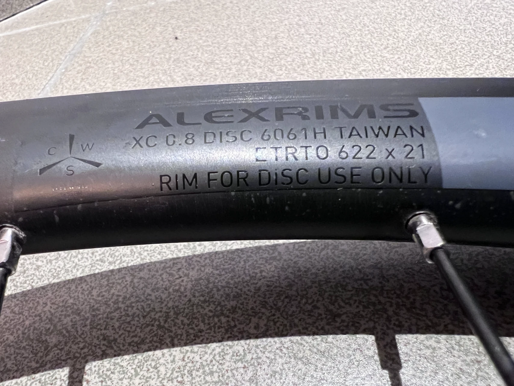 1. Roți gravel/cursiera disc