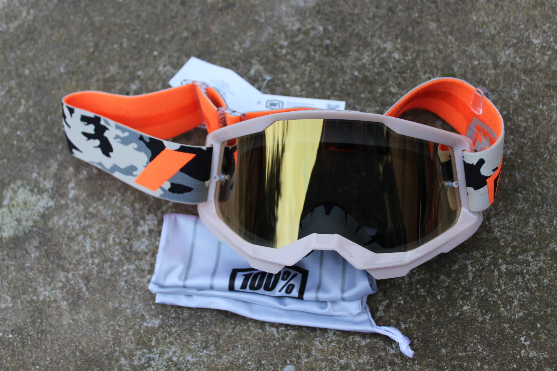1. 100% Strata Gen. 2 Kombat Goggle - Gold Mirror lens