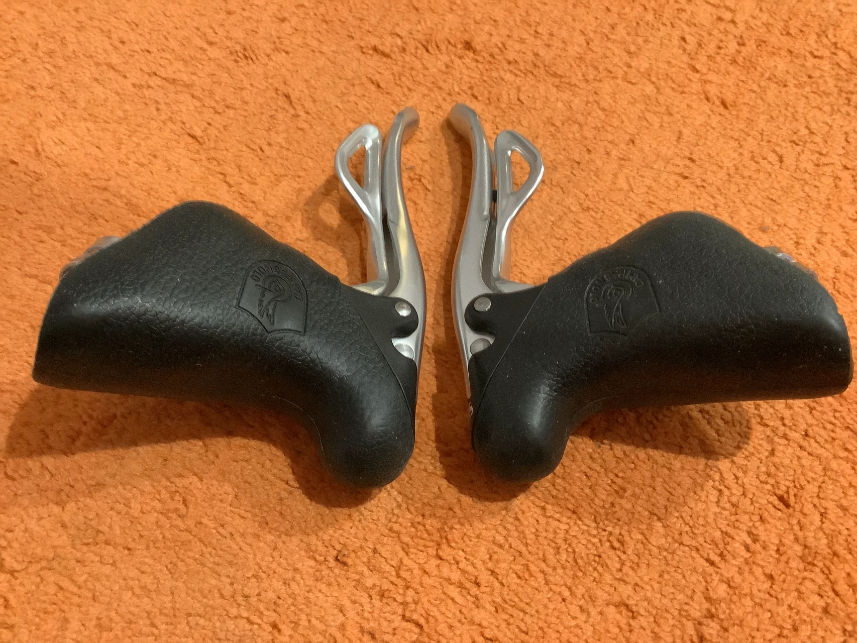 1. Manete Campagnolo Veloce 10x3 + mansoane