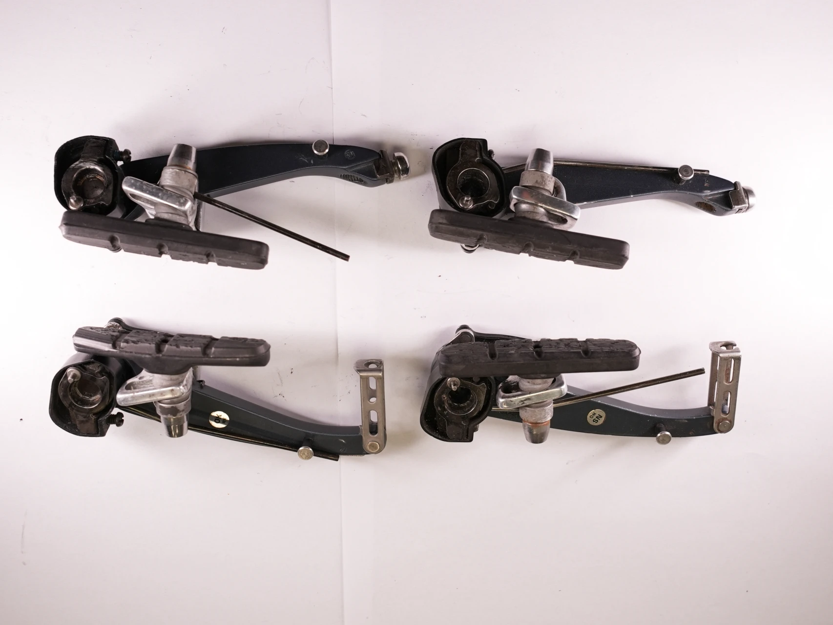 8. Clesti frana LX paralelogram.