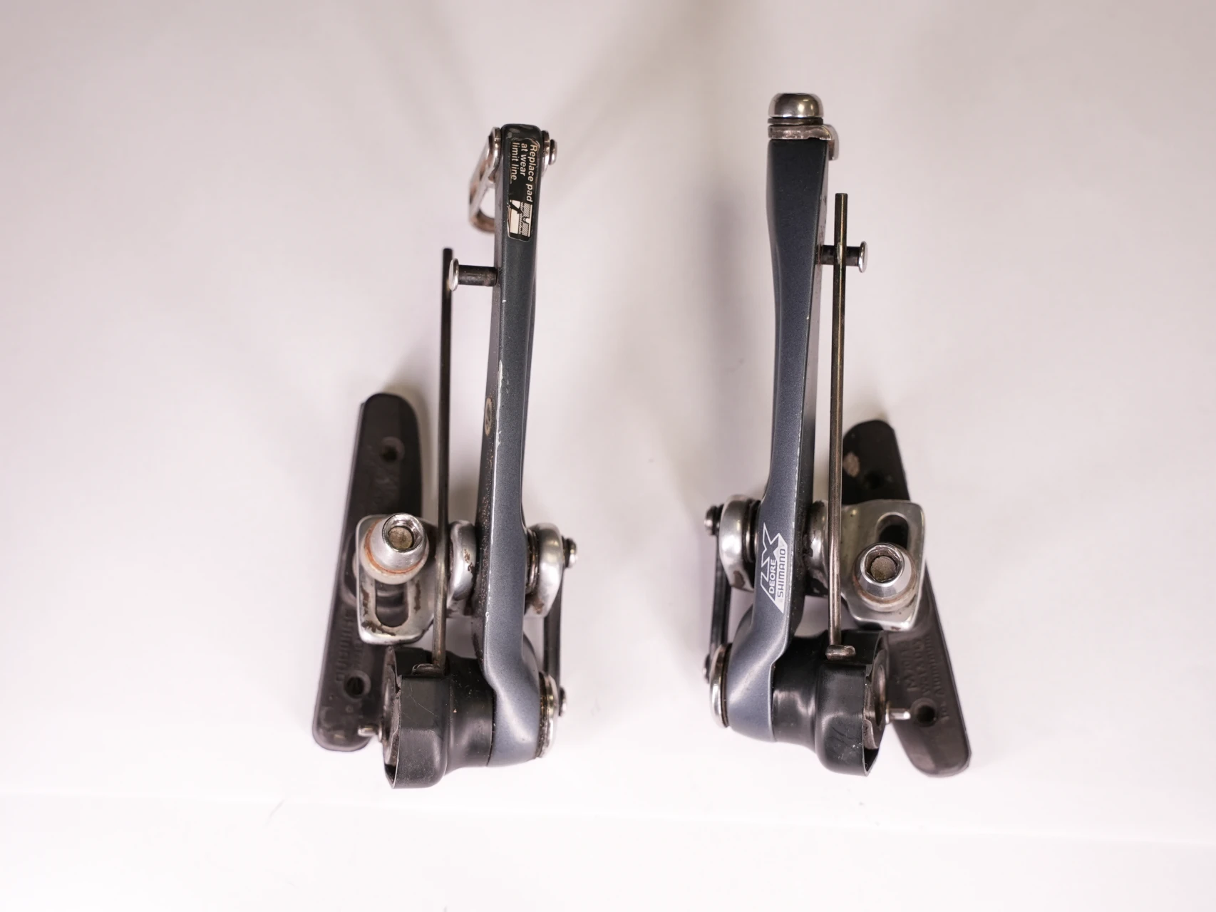 2. Clesti frana LX paralelogram.