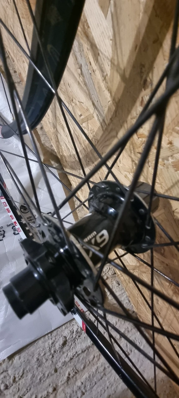 2. Vand roti 29 inch mtb