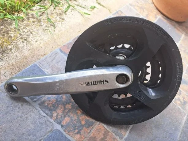 1. Pedalier MTB Shimano 3X...
