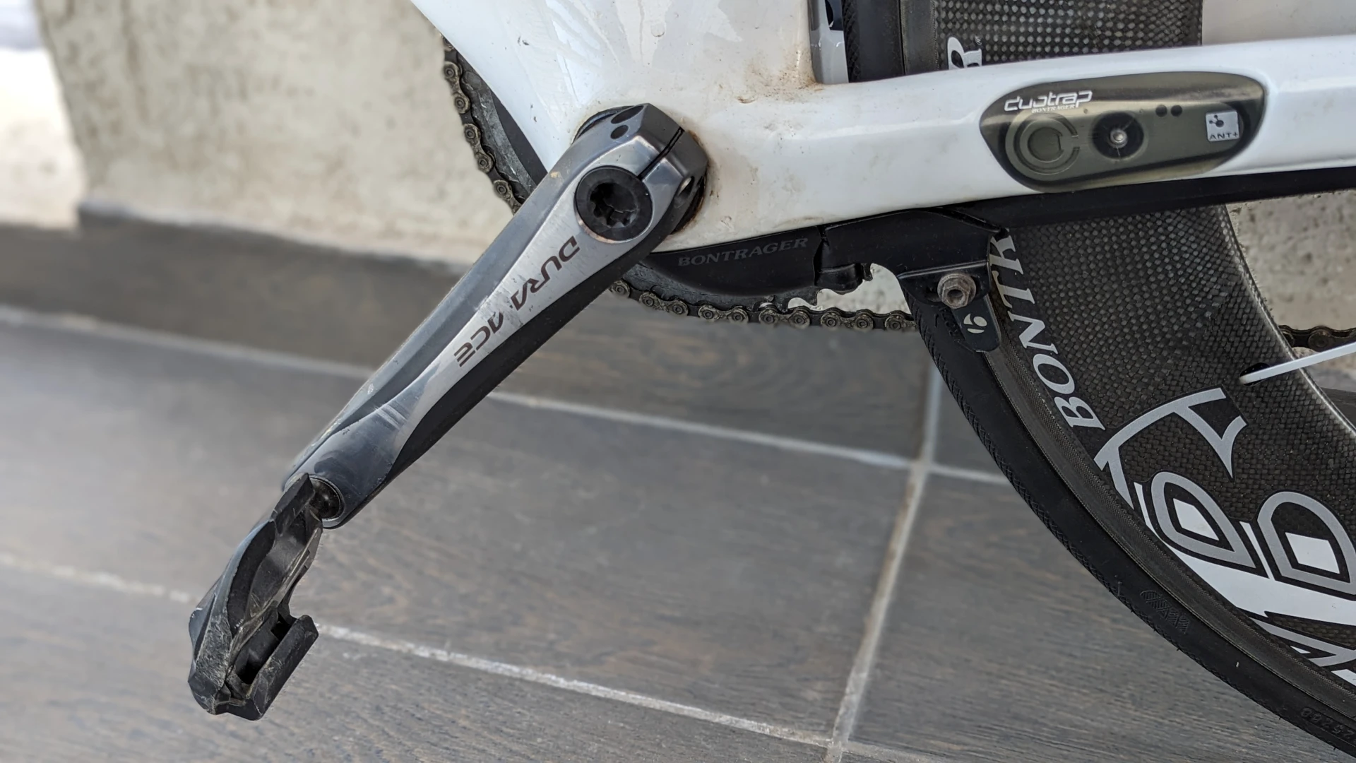 4. Bicicleta triatlon / contratimp Trek Speed Concept