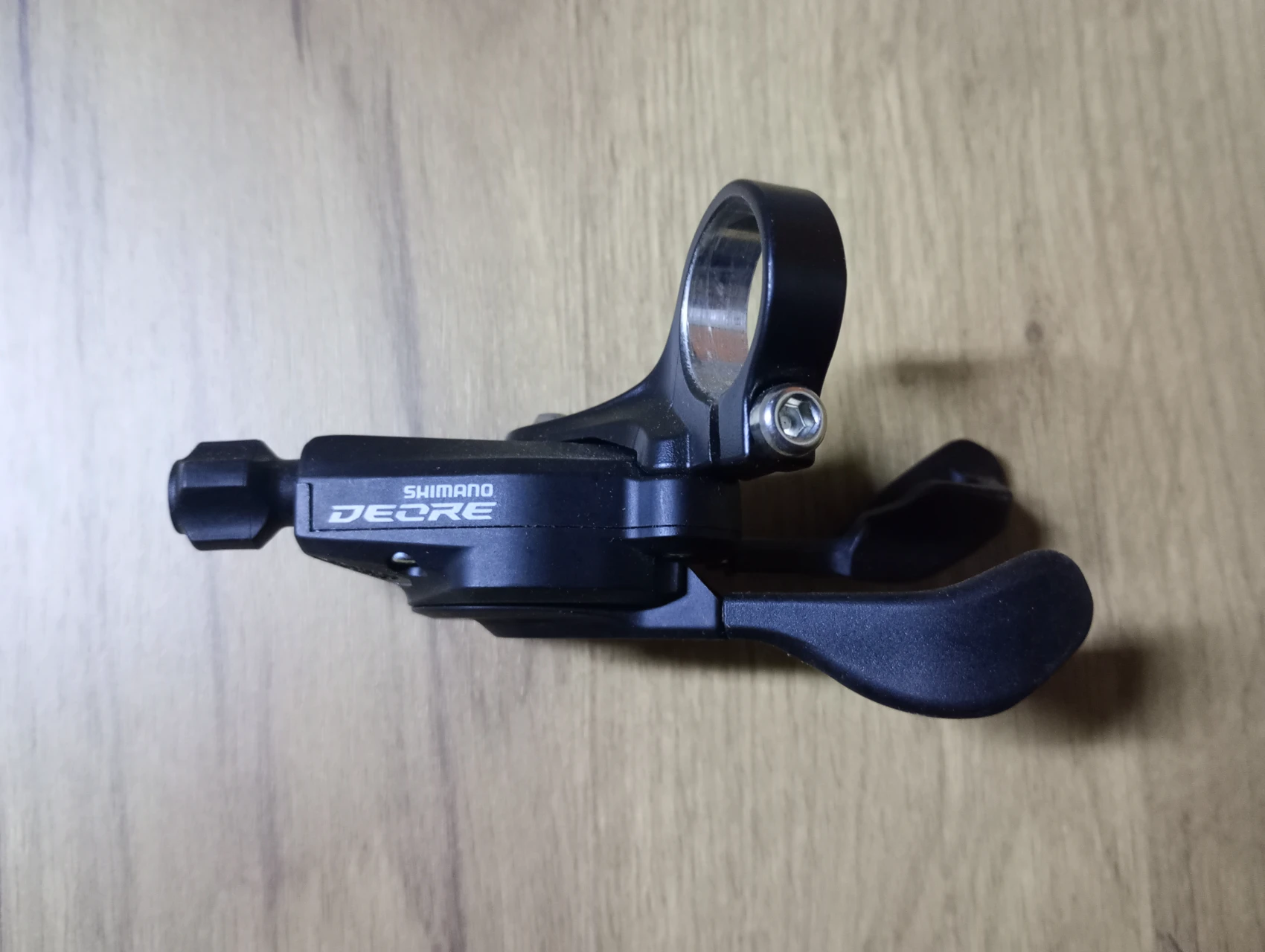 1. Deore sl-m5100 pentru 11 rânduri