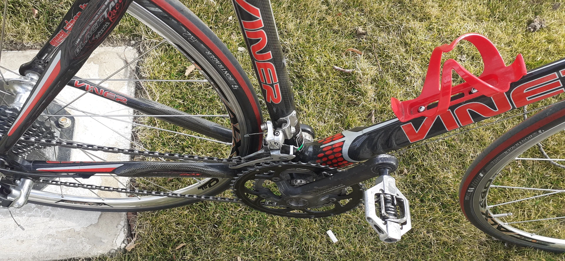 4. Cursieră carbon