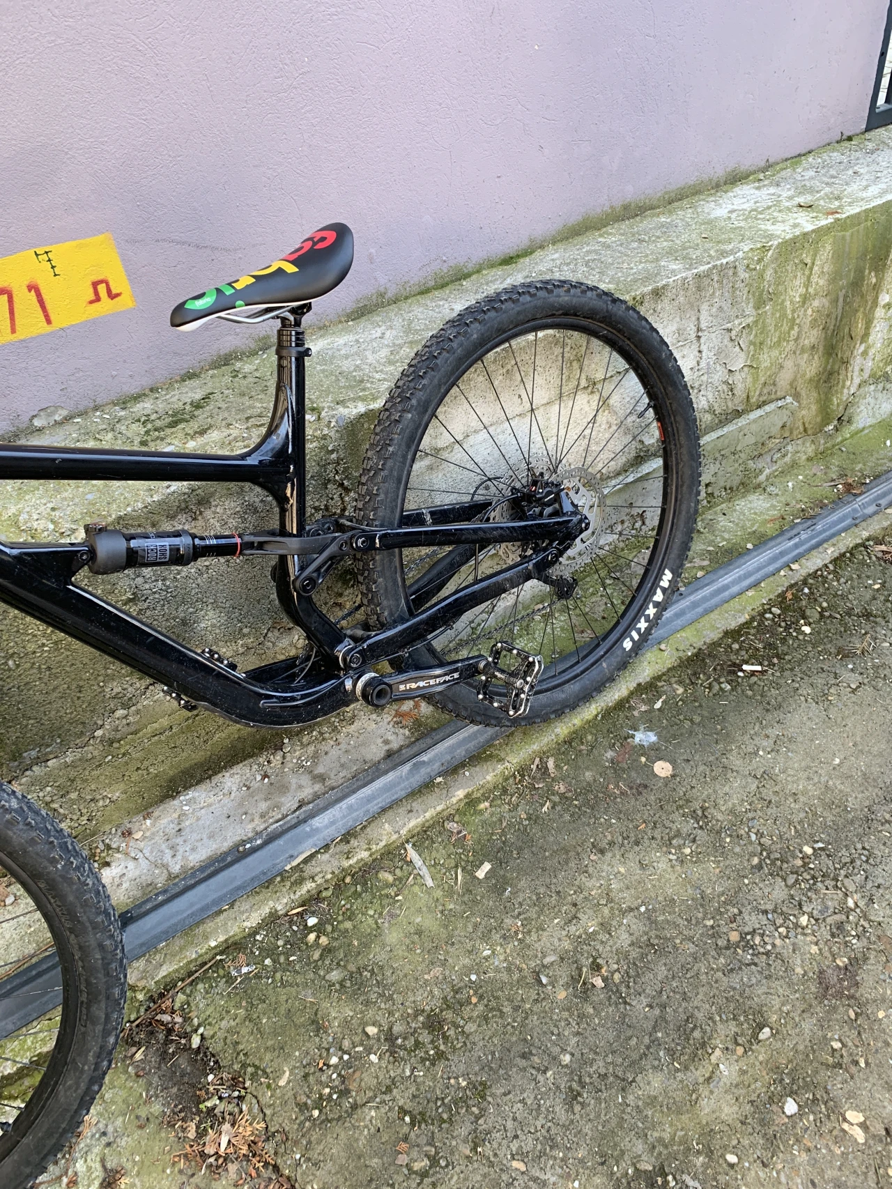 8. BICICLETA CANNONDALE HABIT