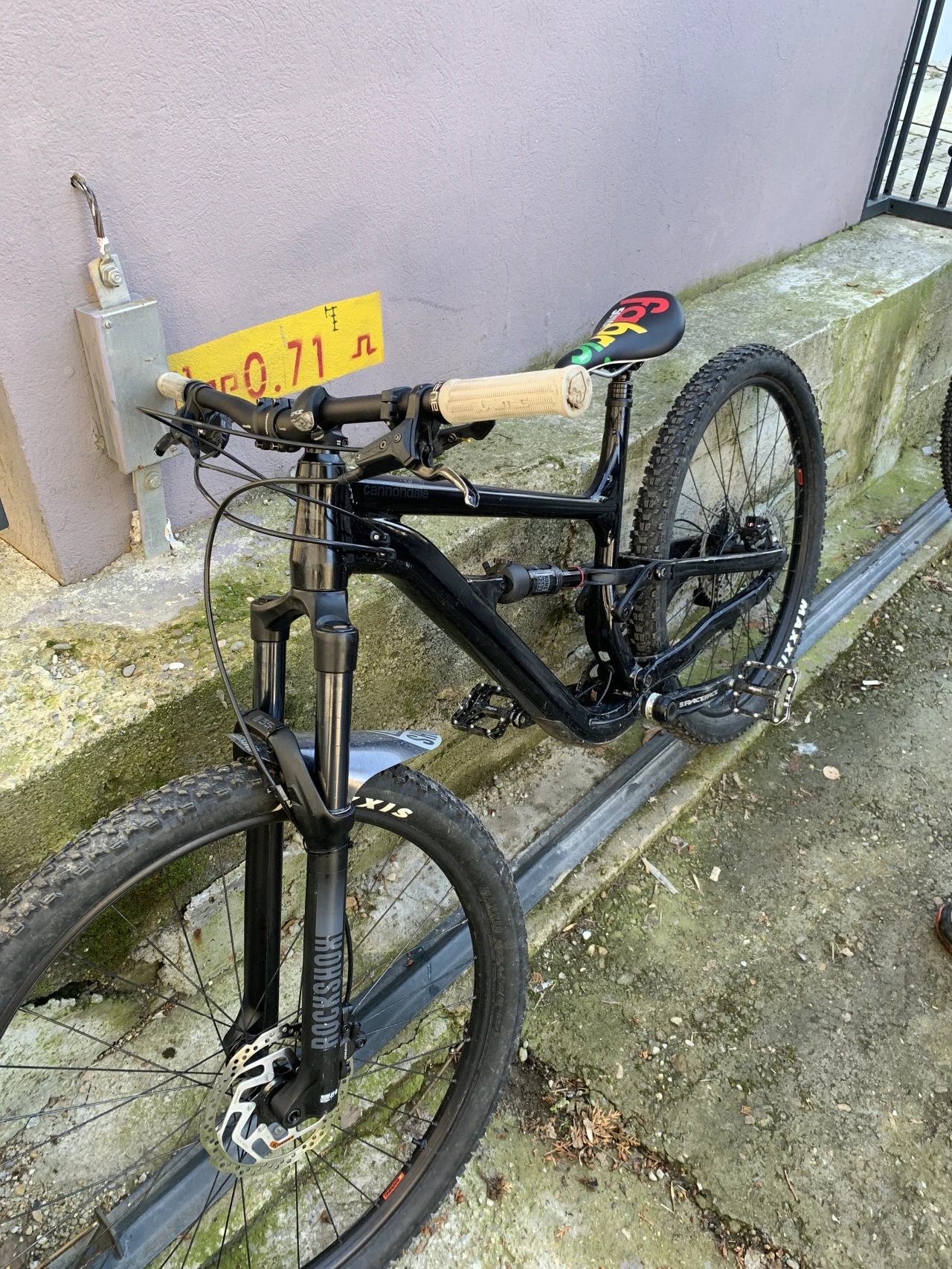 7. BICICLETA CANNONDALE HABIT