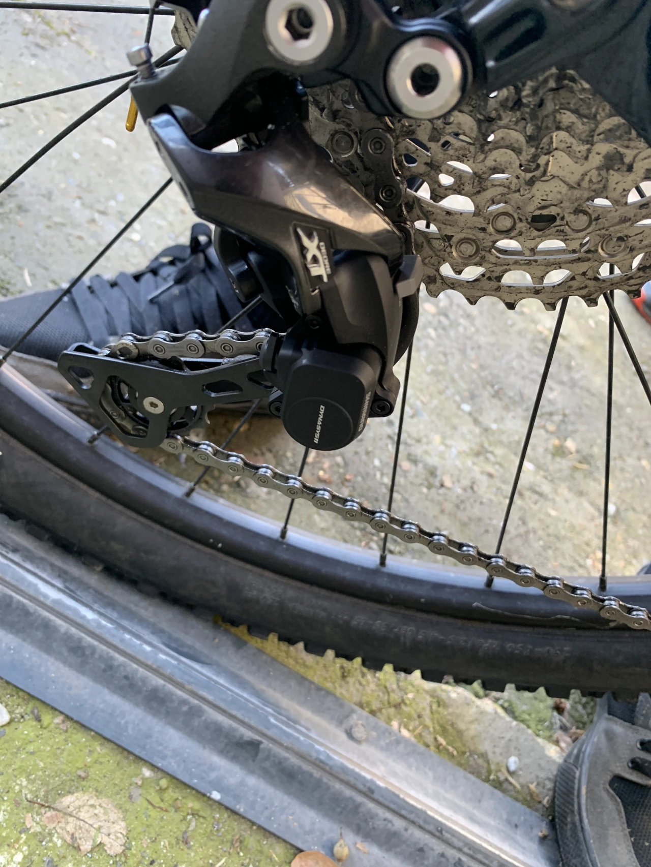 5. BICICLETA CANNONDALE HABIT