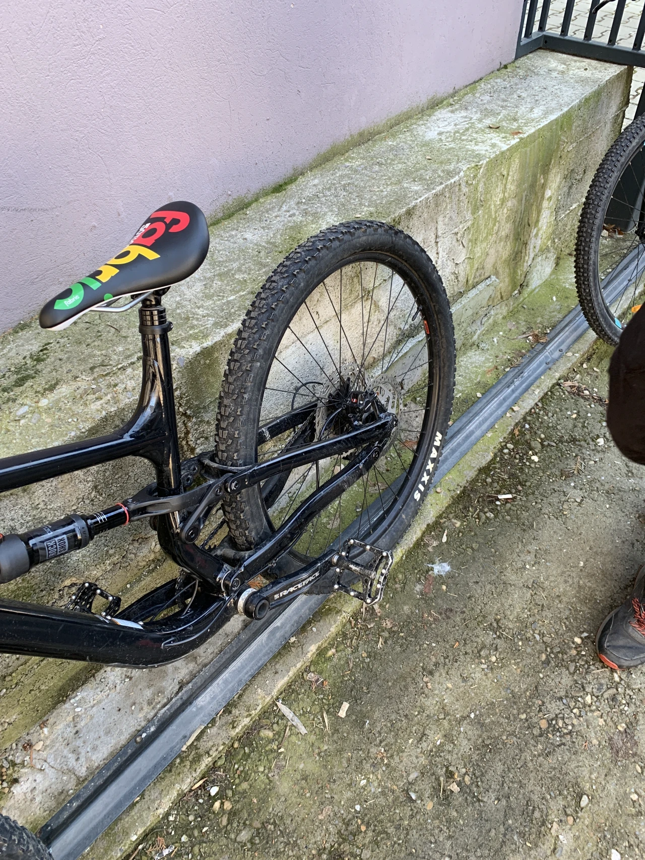 4. BICICLETA CANNONDALE HABIT