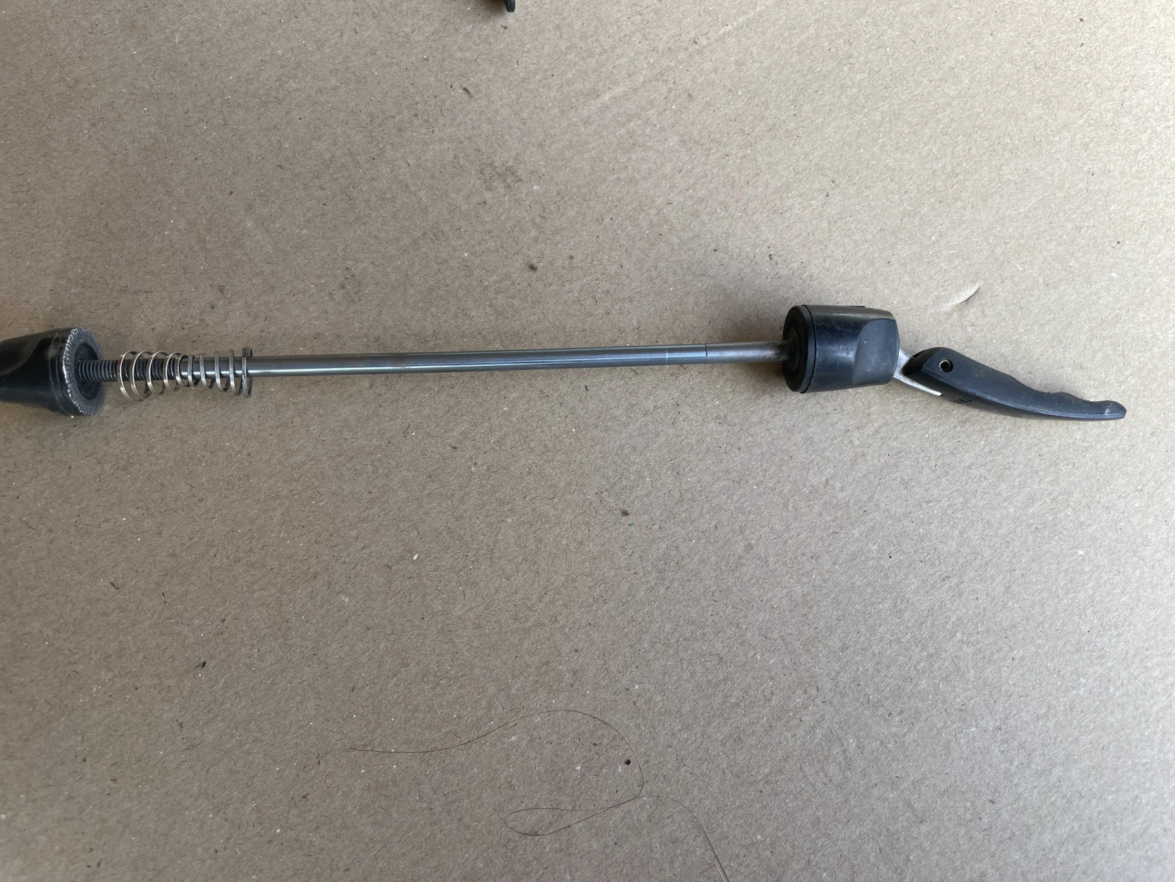2. Quick Release spate Mavic cursiera