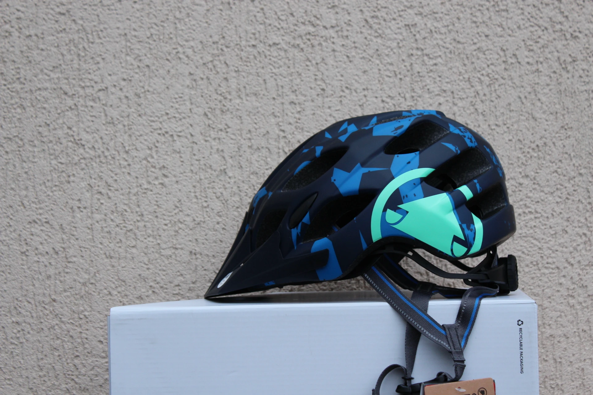 1. Endura Hummvee SM(51-56cm) albastru