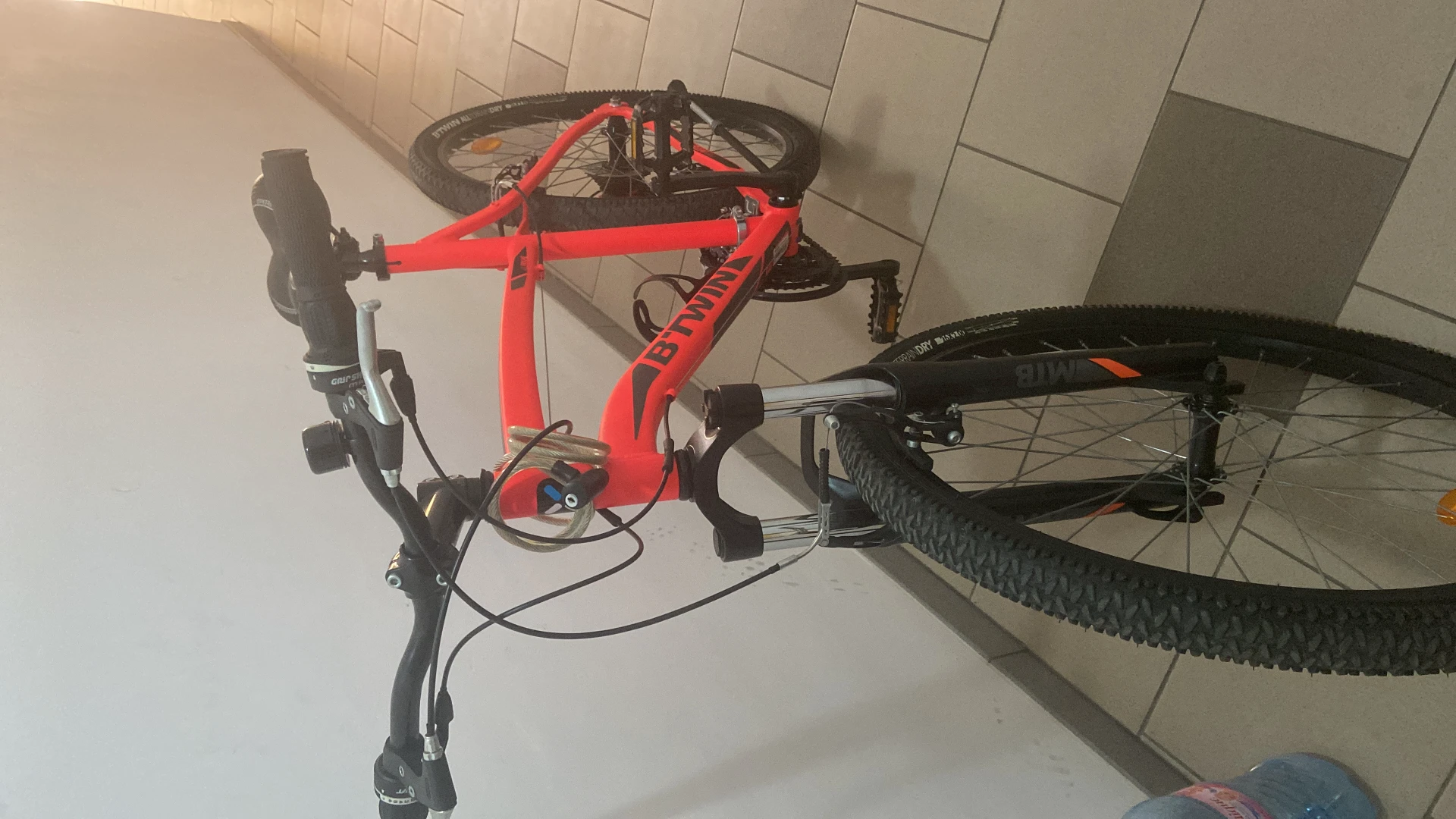 1. Rockrider 340