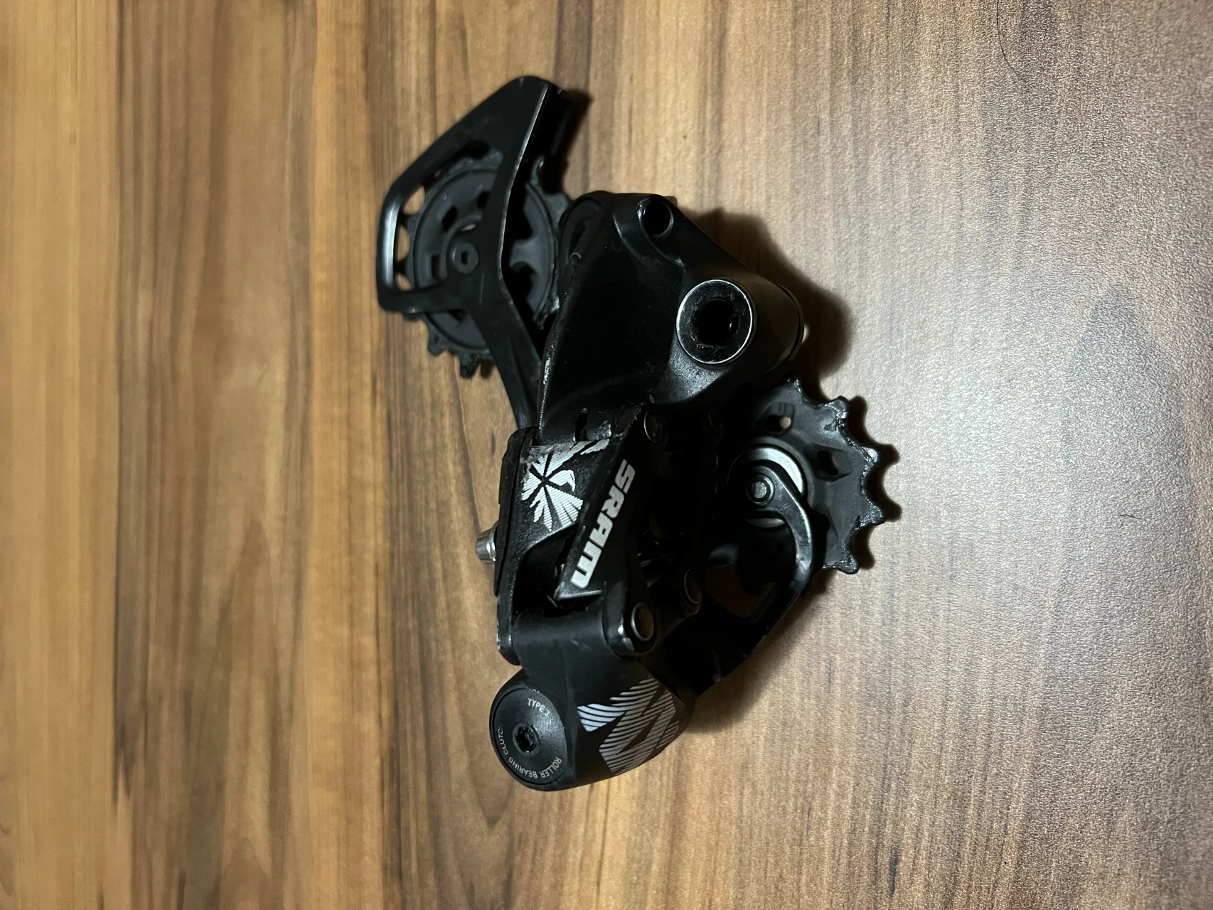 5. Schimbător SRAM NX EAGLE+manetă
