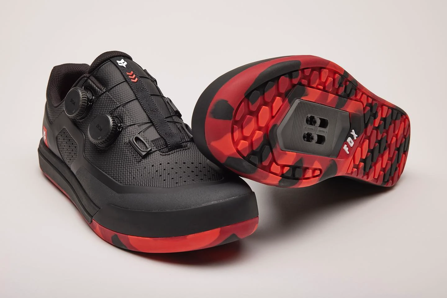 1. NOU! Pantofi clipless Fox Union BOA Syndicate
