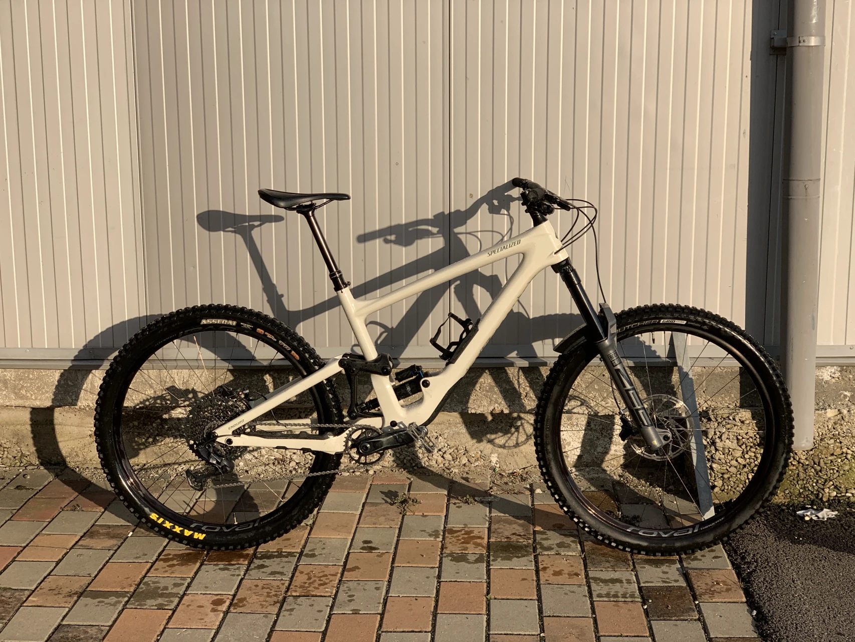 10. Specialized Enduro Elite 2021 (Acte+garanție)