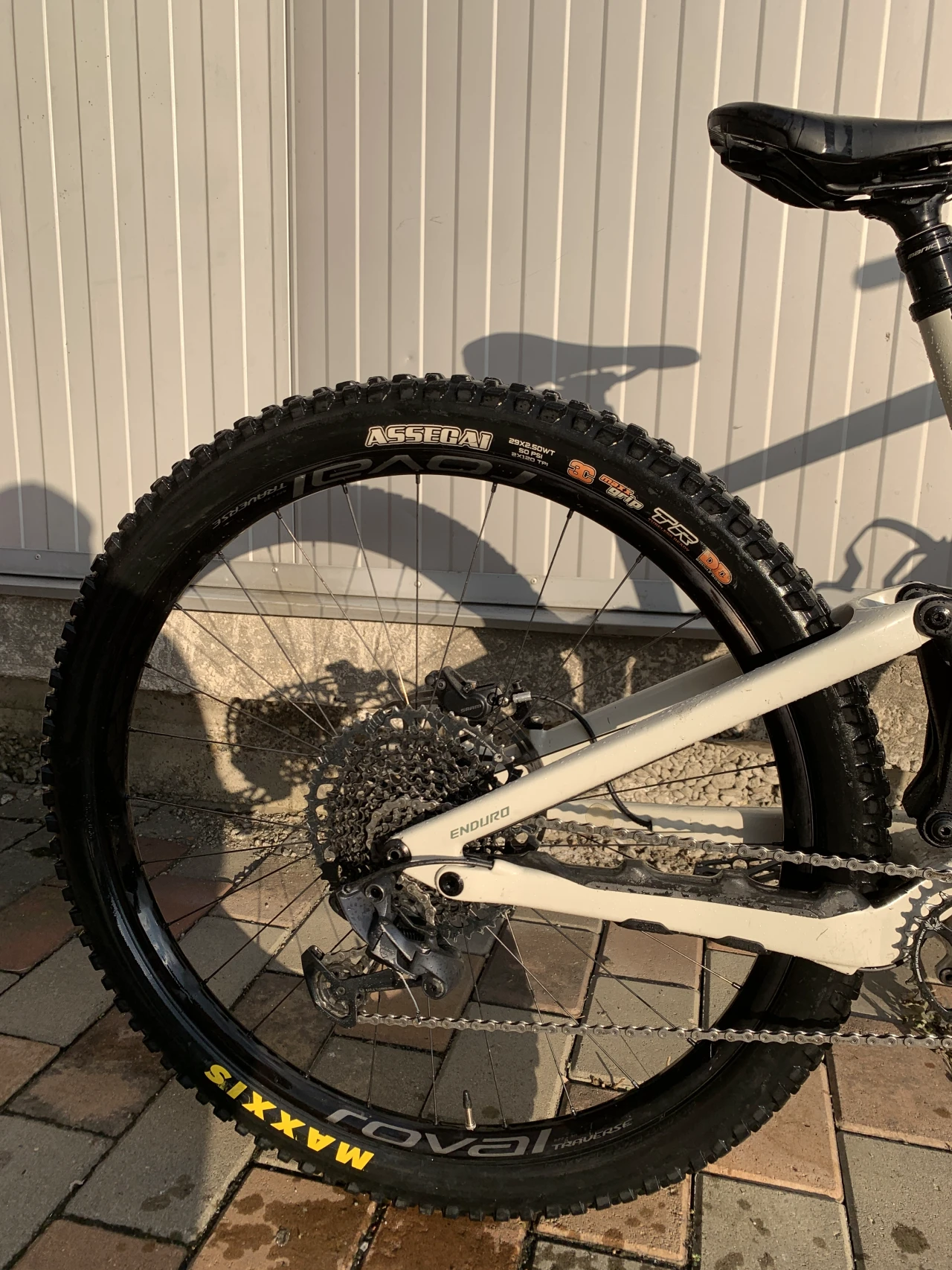 8. Specialized Enduro Elite 2021 (Acte+garanție)