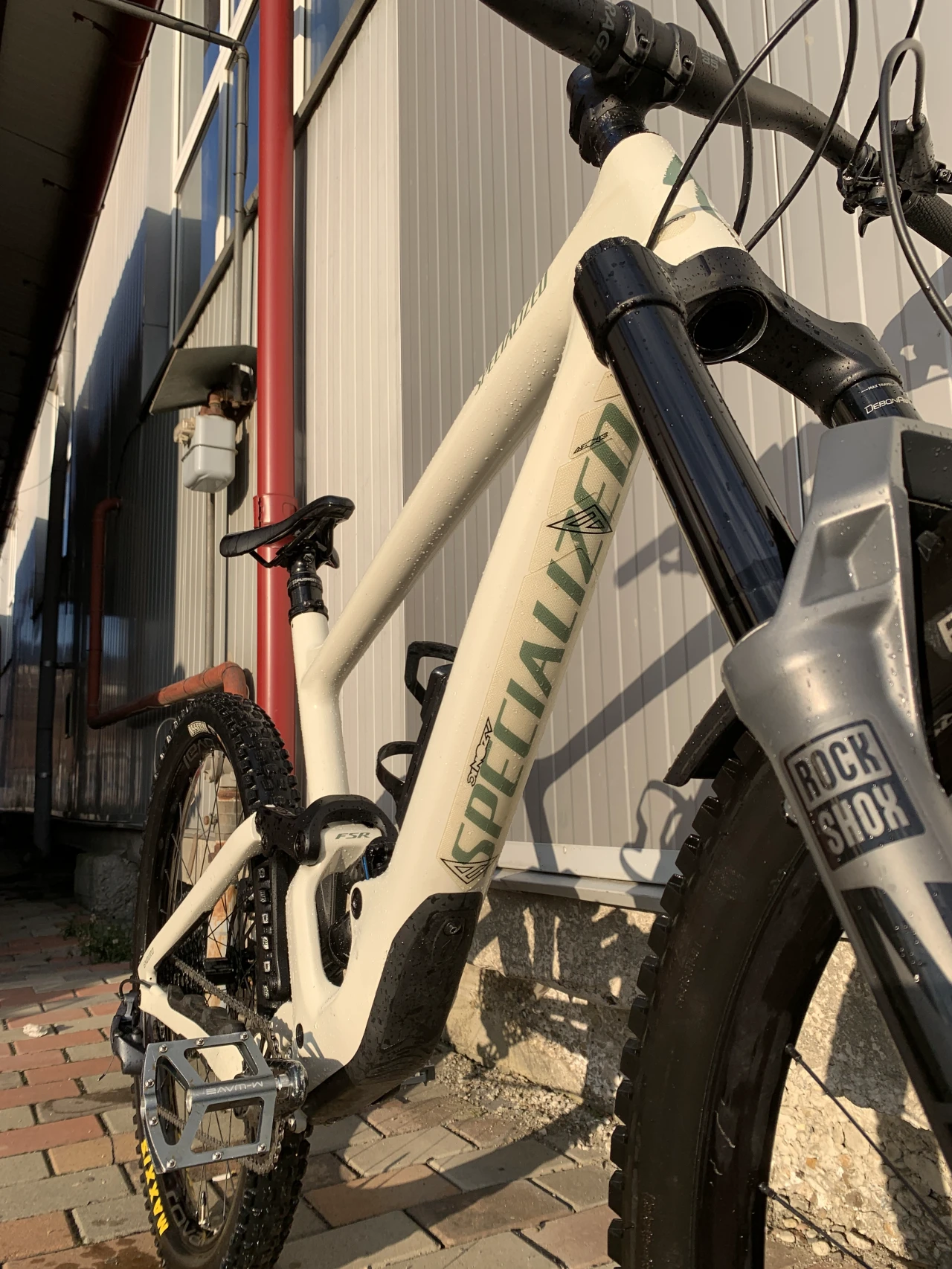 2. Specialized Enduro Elite 2021 (Acte+garanție)