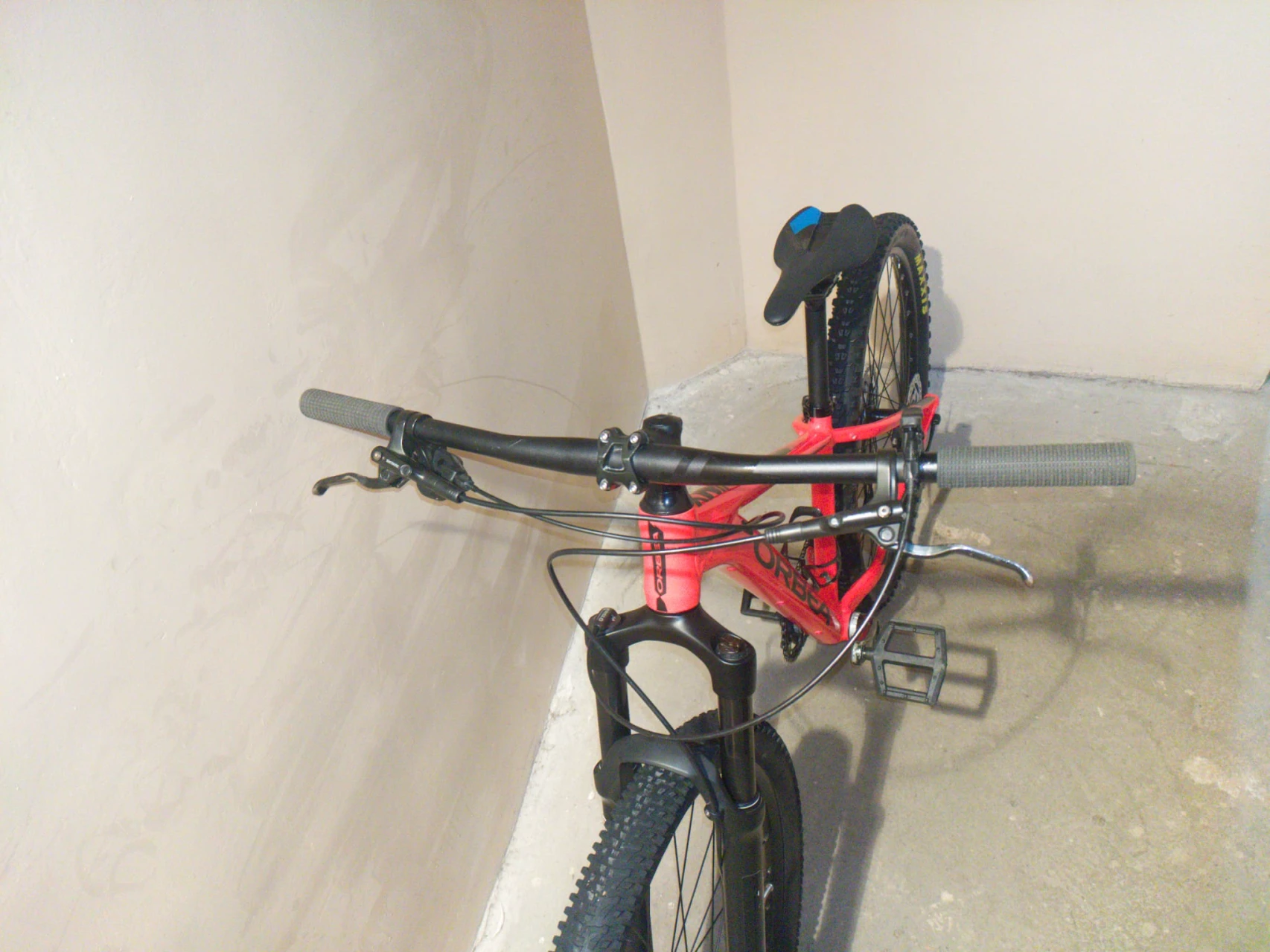 1. Bicicleta Orbea MX 27.5 - marime cadru S