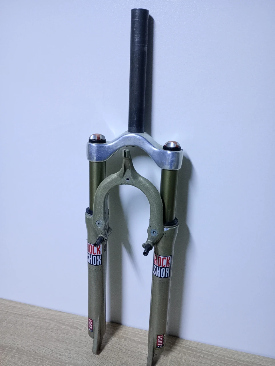 1. Rock shox Judy cx....... reținut