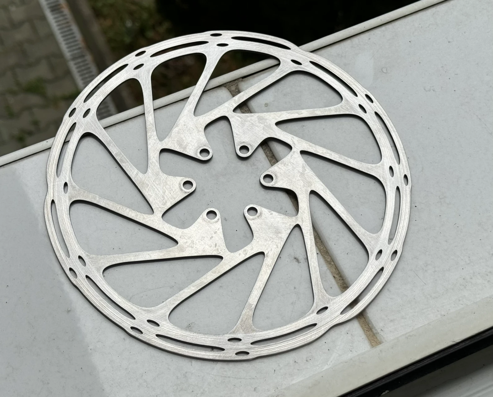 8. Set discuri frana 180 si 200 mm. Disc frana SRAM 6 bolt