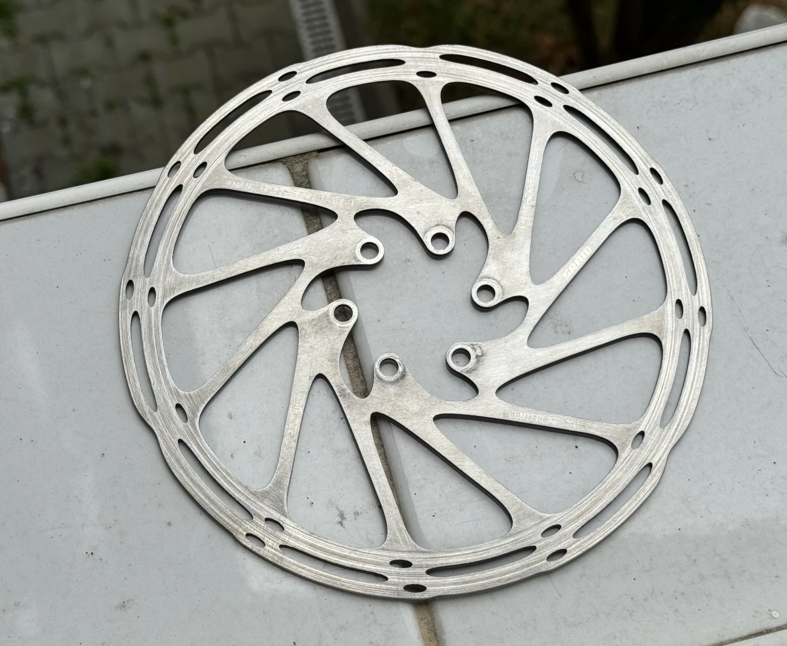 3. Set discuri frana 180 si 200 mm. Disc frana SRAM 6 bolt