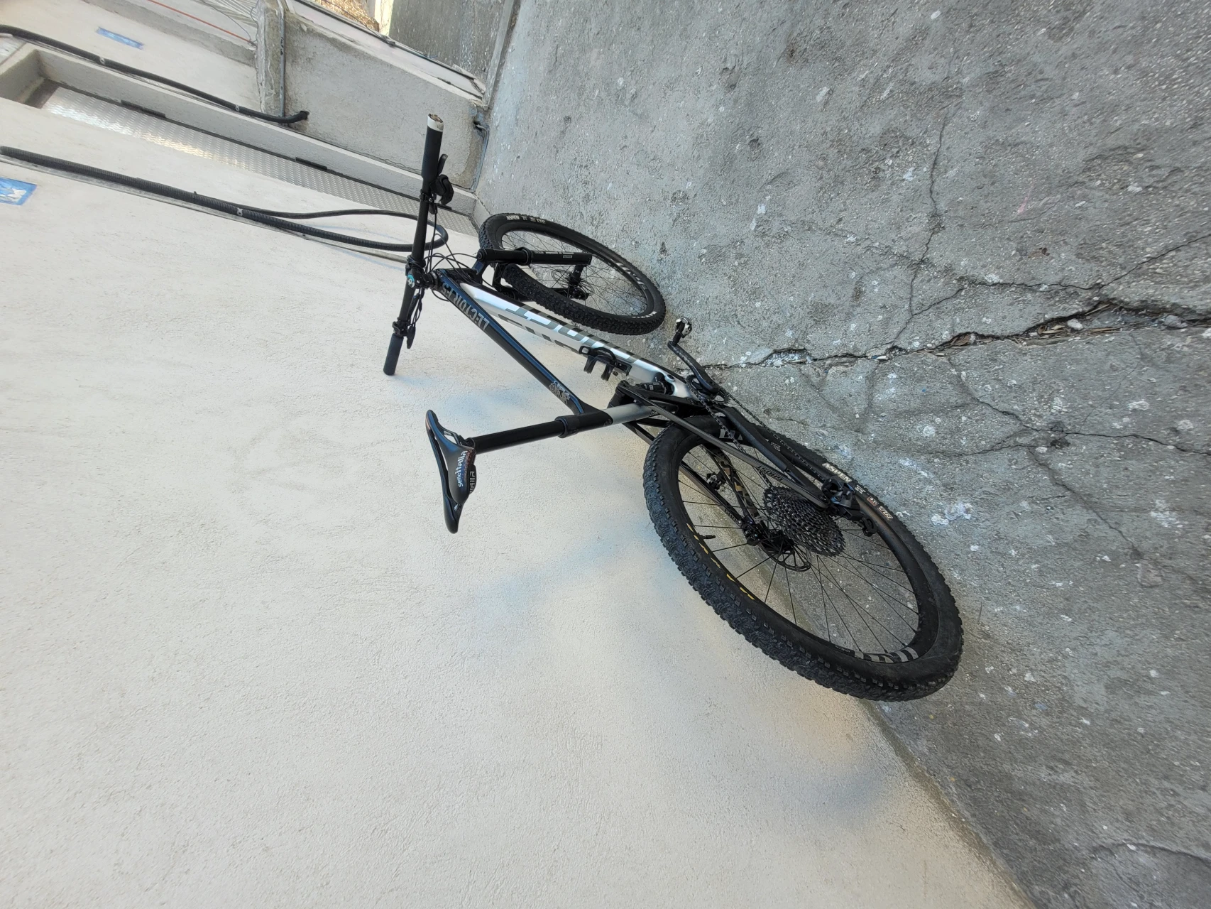 4. Ghost lector fs world cup (Nu scott,merida,cube,canyon,orbea,specialized)