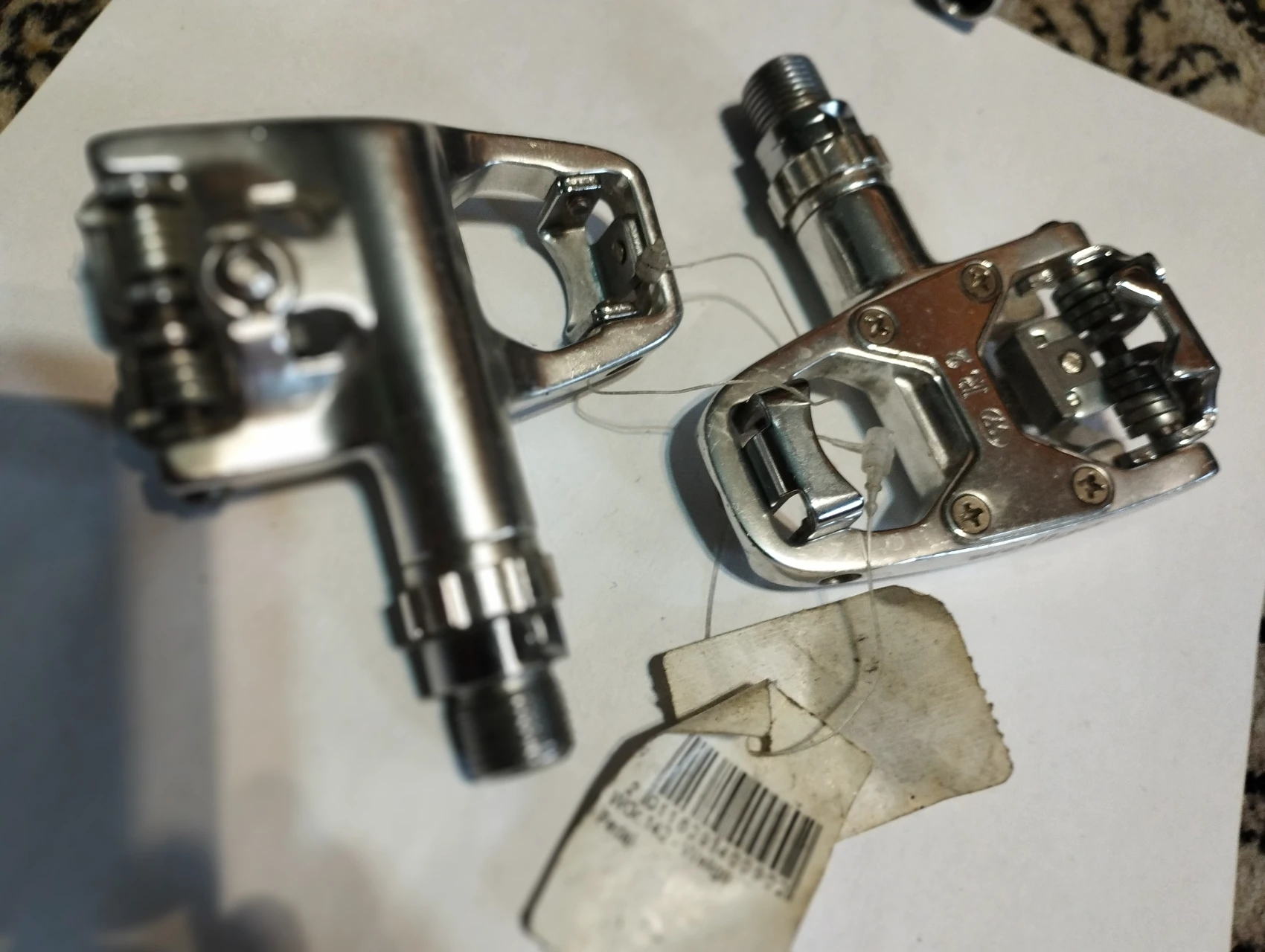 4. Pedale Dura - Ace, Wellgo wpd m9, R2